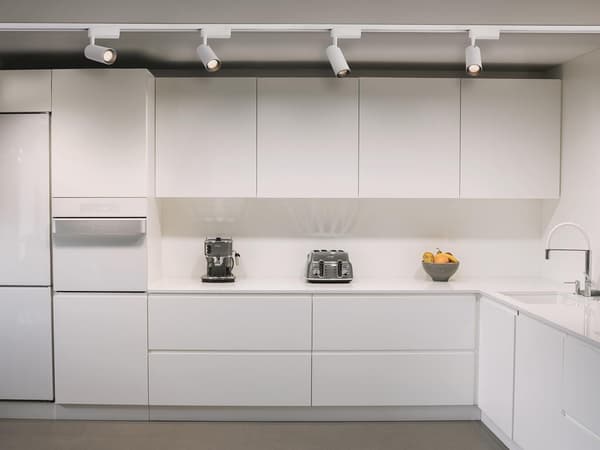 Nowodvorski PROFILE IRIS LED BLACK 20W, 3000K 9005 systemlampe