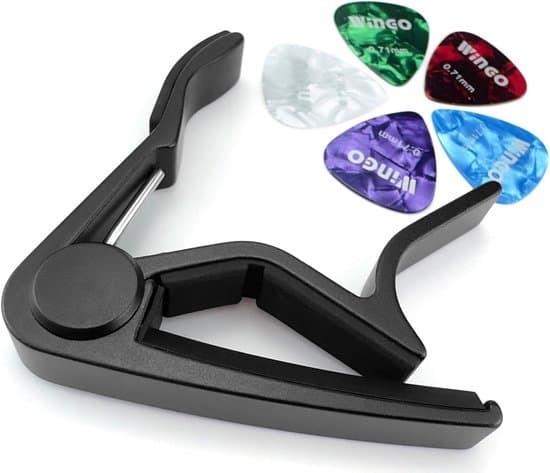 Pro Capo - Gitarr Capo Serie - Universell Kompatibilitet - Zinklegering med Silikonskydd - Inkluderar 5 Plektrum - För Akustisk Gitarr, Elgitarr,