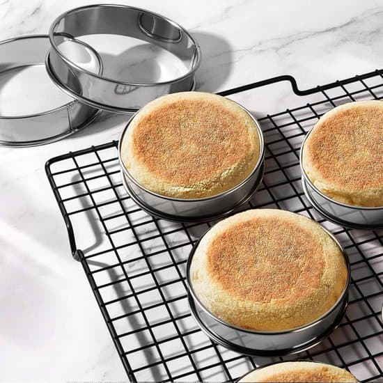 4 stk. - Runde Muffinforme - 10 cm - Rustfrit Stål - Bageforme - Muffinforme - Bageforme i Rustfrit Stål - Runde Non-stick Kageforme -