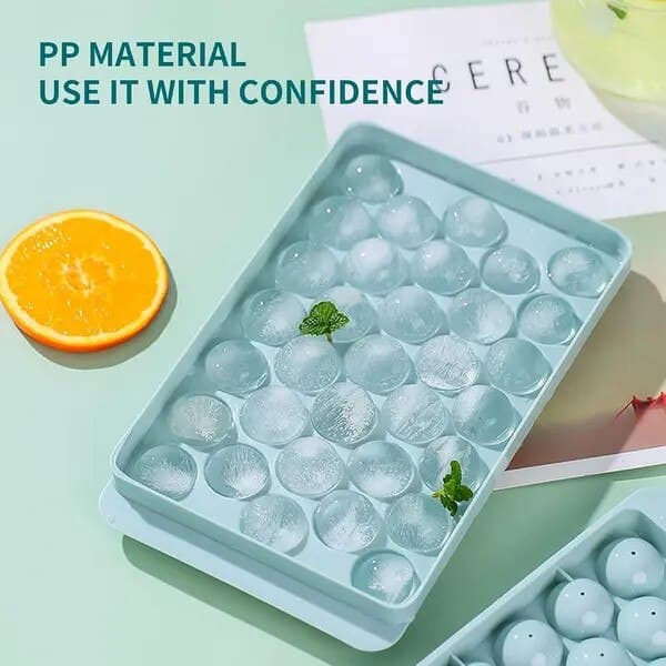 Set med 2 runda isbitsformar, 3 cm, lock, hårdplast, 33 stycken vardera