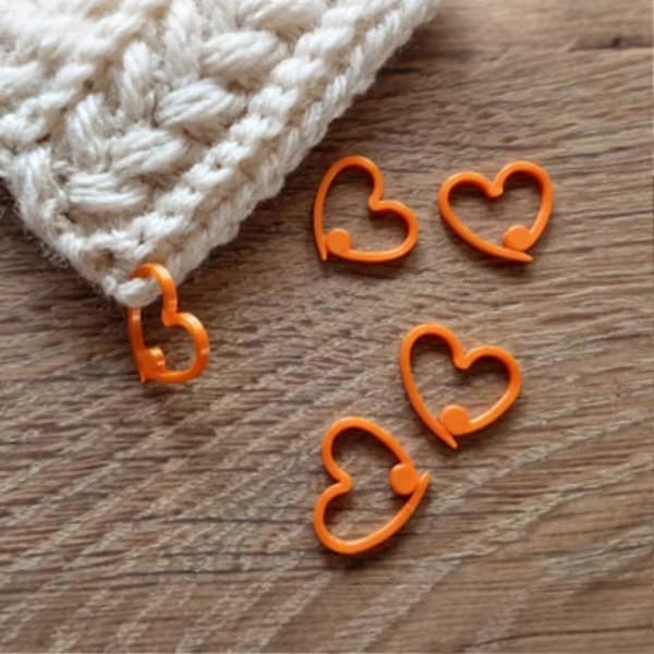 Hjerteformede plastikmaskemarkører til hækling, gør-det-selv-håndværk og tøj, orange