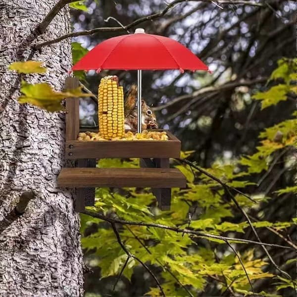 Udendørs egernfoderbræt med paraplydesign til have- og terrasseudsmykning D Rød