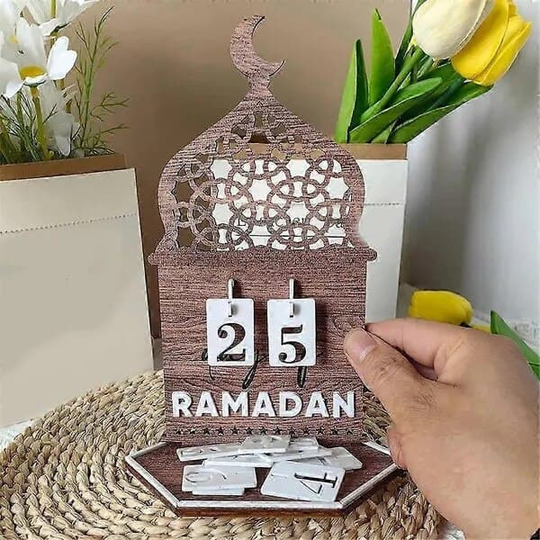 Træ Ramadan nedtællingskalender, DIY design, brun, 22 cm
