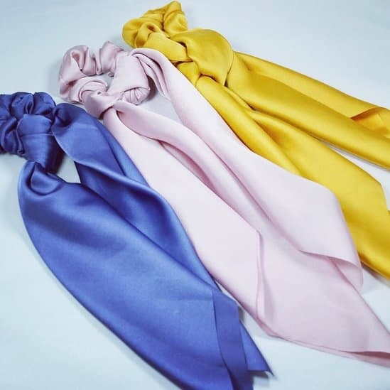 Scrunchie Satin - Busy Lizzie