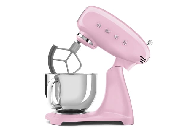 Smeg SMF05PKEU yleiskone, teho 1000W