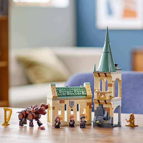 LEGO Harry Potter Hogwarts: Fluffy Encounter 76387