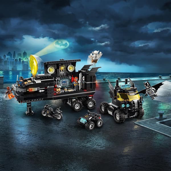 LEGO DC Batmans mobila bas (76160)