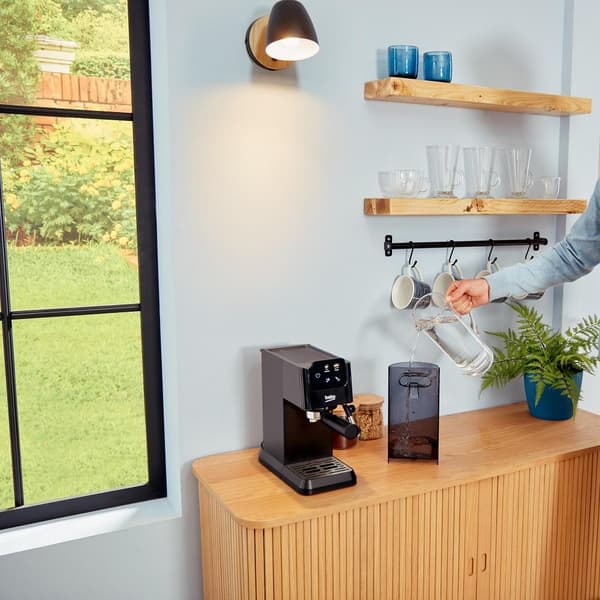 Beko CaffeExperto CEP5302B -kahvinkeitin