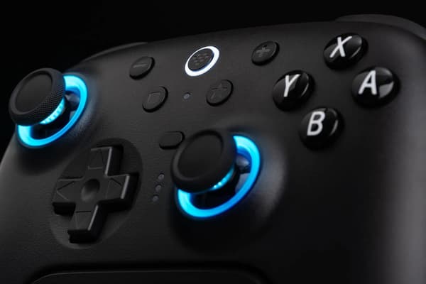 8BitDo Ultimate 2 Bluetooth Controller för Nintendo Switch / Switch 2 Trådlös Svart