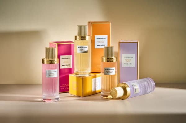 Anne Klein Oh-So Elegant Eau de Parfum naisille