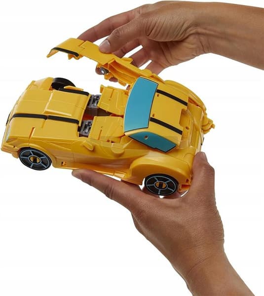 Transformers Cyberverse Roll and Change Bumblebee -figuuri