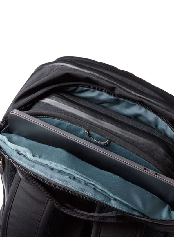 Bellroy Transit Workpack Pro 22 stadsryggsäck - svart