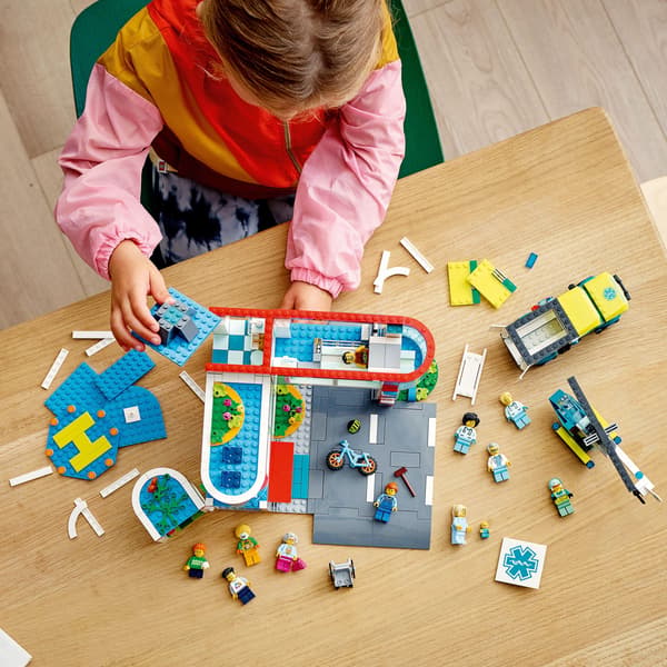 LEGO City Sjukhus (60330)