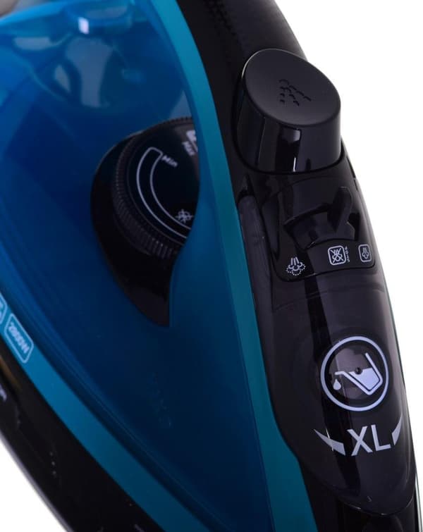 Tefal FV6832 strygejern