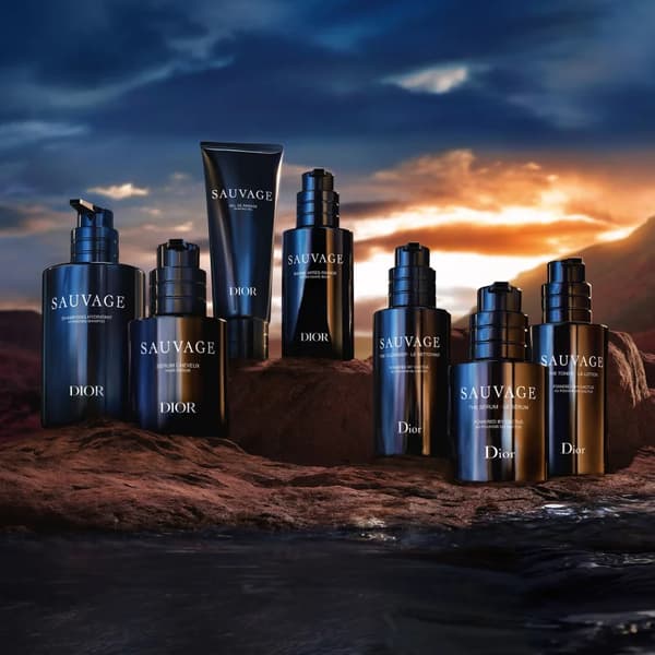 DIOR Sauvage Hydrating Shampoo til mænd 250 ml