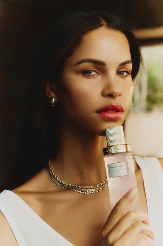 Anne Klein Oh-So Elegant Eau de Parfum naisille
