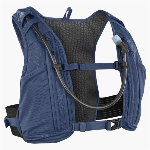 EVOC Hydro Pro 3 + 1.5L nesteytysreppu