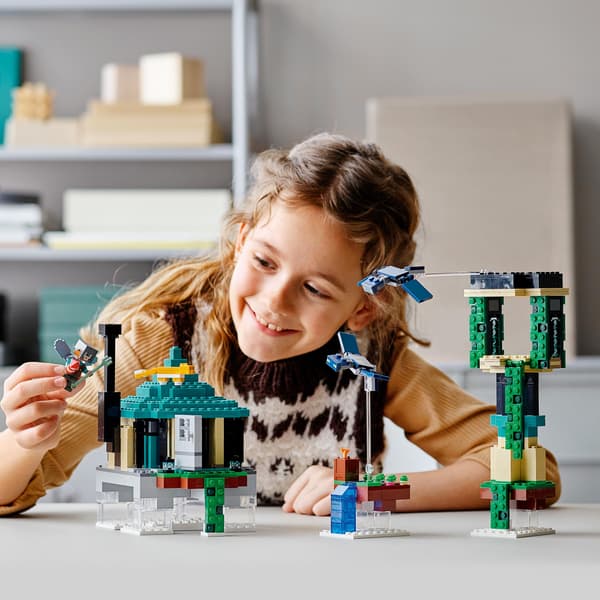 LEGO Minecraft Taivastorni (21173)