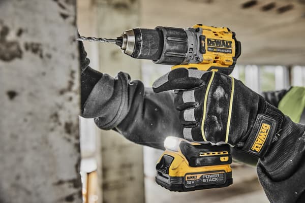 DeWalt DCD805NT slagborrmaskin