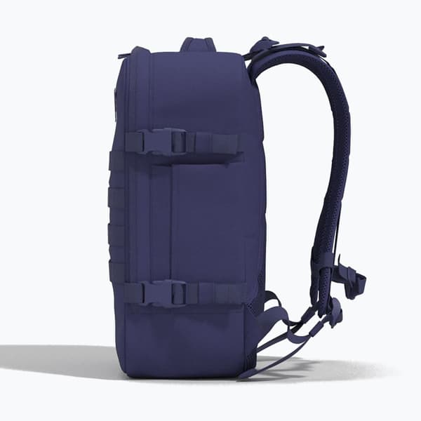 CabinZero Military 28 l galaxy blue vandrerygsæk