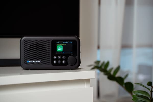 Blaupunkt DR8BK Radio FM, DAB+ Bluetooth Sort