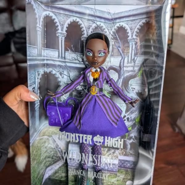 Monster High x Wednesday Core Bianca-dukke