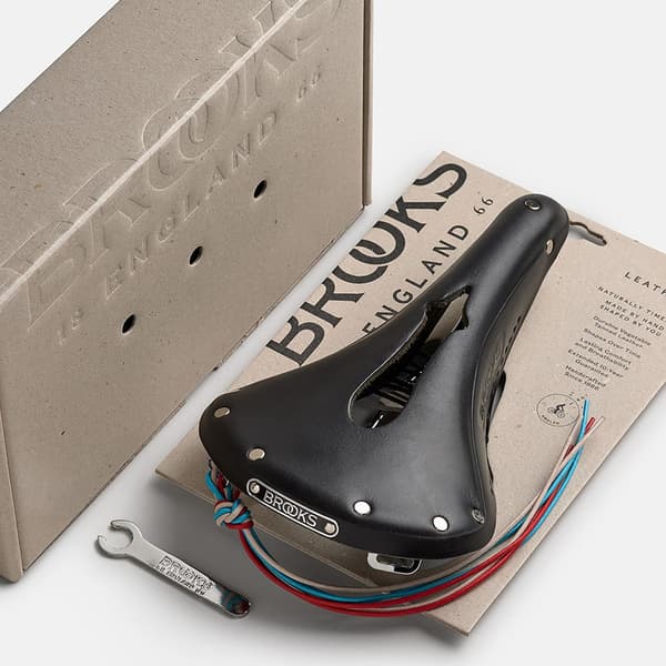 Brooks England B17 Carved sort cykelsadel
