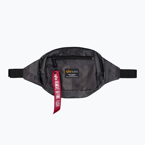 Alpha Industries Crew Camo sort camo bæltetaske
