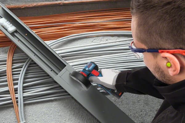 Bosch GWS 12V-76 L-BOXX slipmaskin