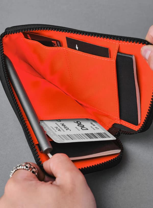 Alpaka Travel Wallet - sort