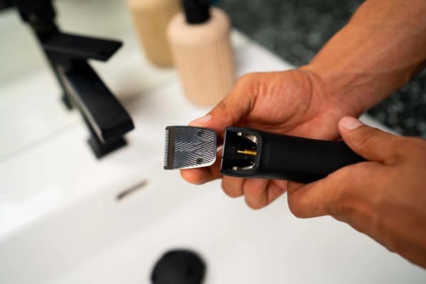 Shav 2 Hybrid Shaver