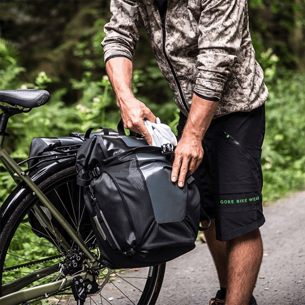 ORTLIEB BAKRE PACKVÄSKOR BACK-ROLLER XL RÖD-SVART 70+8L