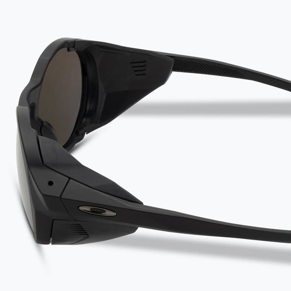 Oakley Clifden matte black/prizm black polarized -aurinkolasit