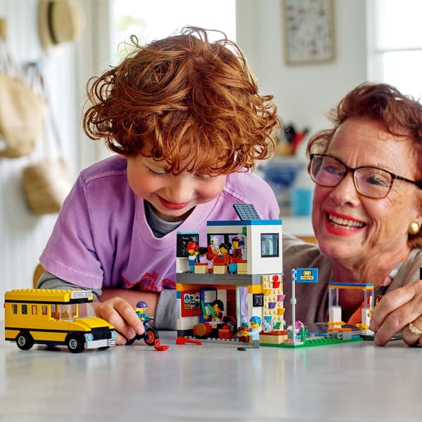 LEGO City Skoledag (60329)