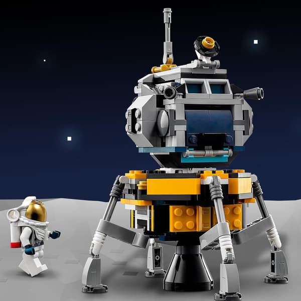 LEGO Creator Rumfærgeeventyr (31117)