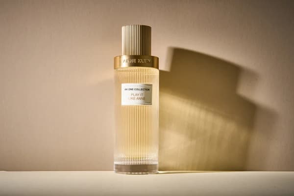 Anne Klein Play It Like Anne Eau de Parfum til kvinder