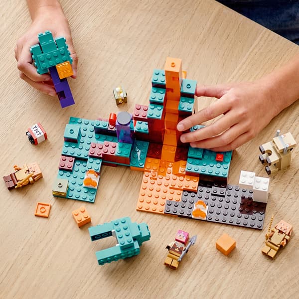 LEGO Minecraft Förvriden skog (21168)