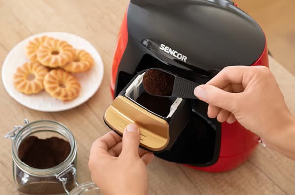 SENCOR SCE 2101RD kaffemaskine