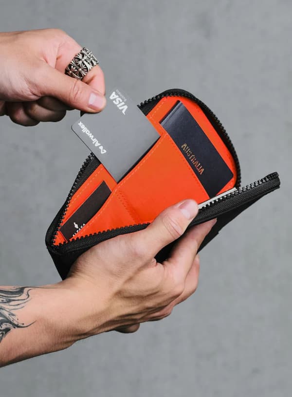 Alpaka Travel Wallet - sort