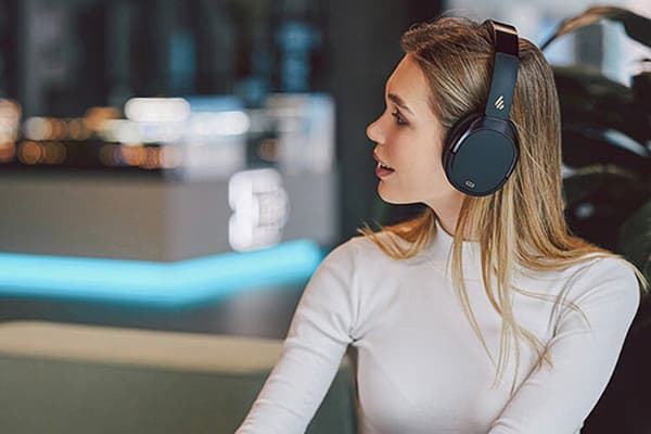 EDIFIER WH950NB V25 ANC Over-ear hovedtelefoner Sort