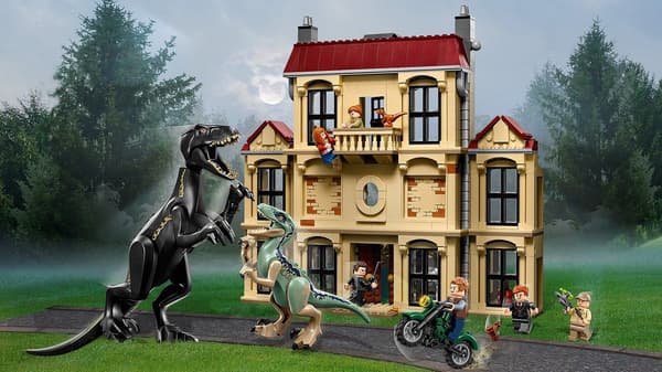 LEGO Jurassic World Indoraptor-attack (75930)