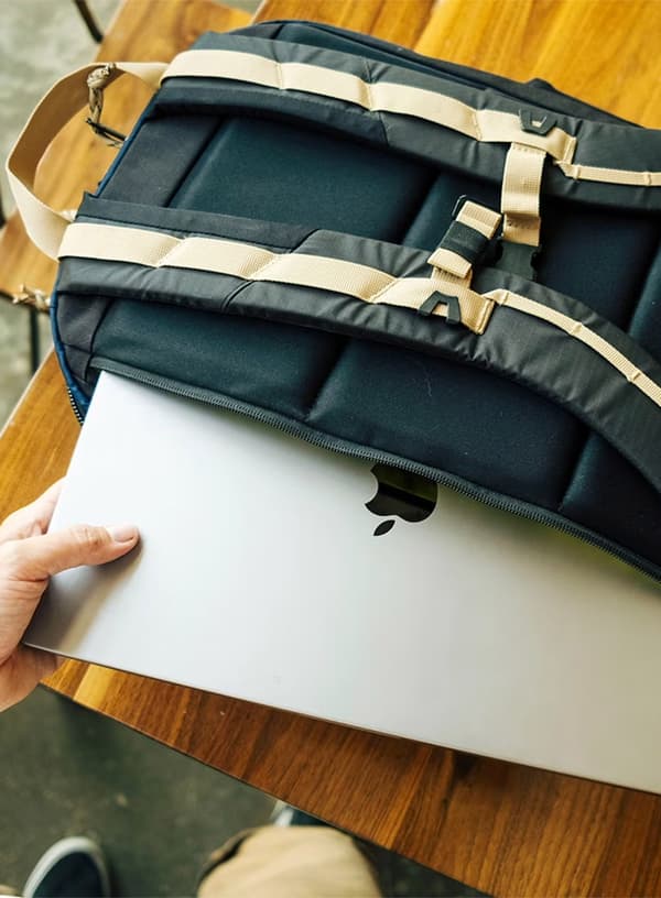 Stadsryggsäck Topo Designs Commuter Backpack - black / neutral