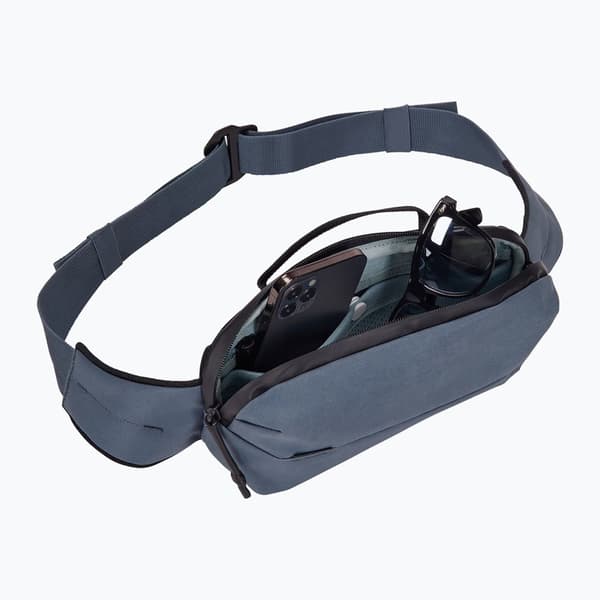 Thule Aion Sling Bag mörk skiffer