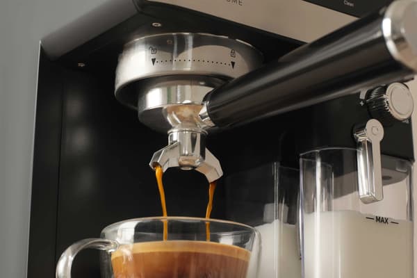 Sencor SES 4060BK espressomaskine