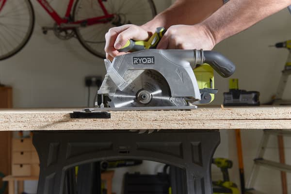 Ryobi R18CS-0 18 V rundsav