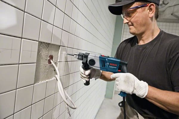 Bosch slagborrmaskin GSB 18-2 RE 800 W