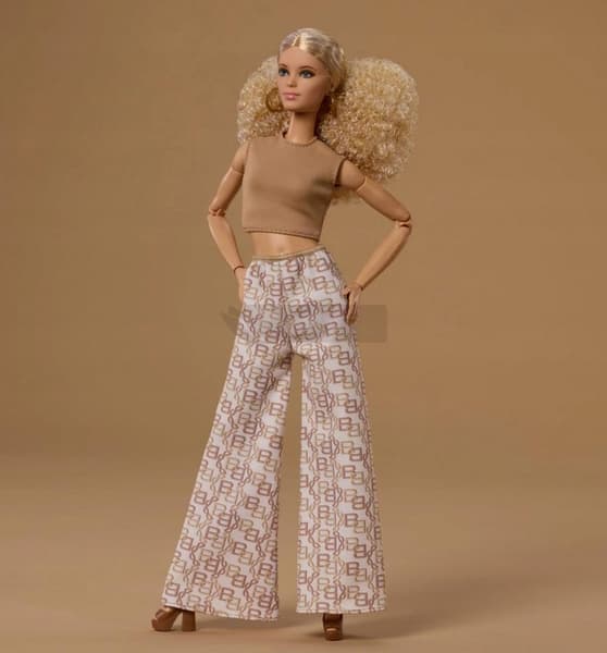 BARBIE SIGNATURE Barbie Basic Model 07, samlardocka JJX26