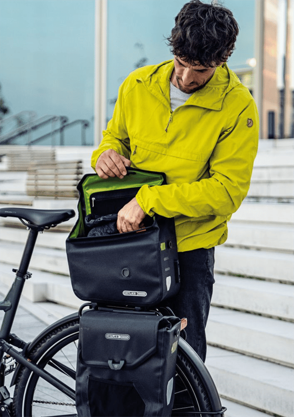 ORTLIEB E-Trunk Top-Lock -tavaratelinepussi