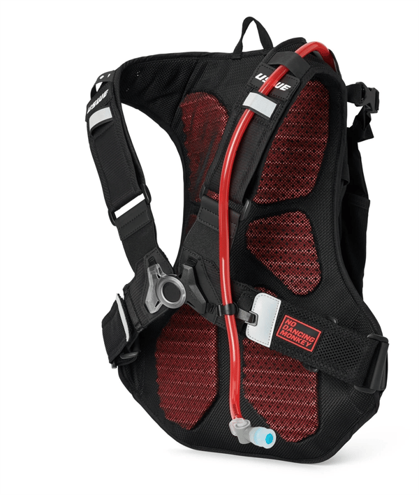 USWE MTB Hydro 12 -reppu juomarakolla