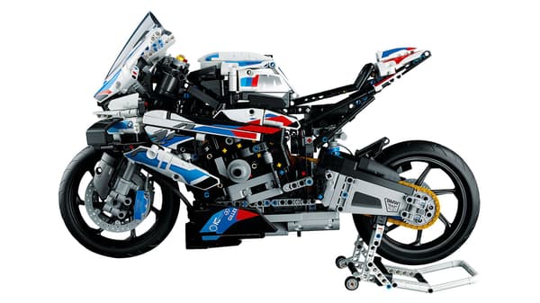 LEGO 42130 Technic - BMW M 1000 RR